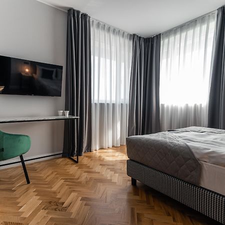 Hotel Libra Сібіу Екстер'єр фото